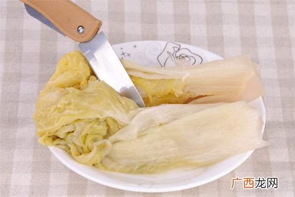 酸菜吃多了有什么危害酸菜吃多了会得癌症吗