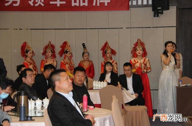 全自动洗衣液售卖机,洗衣液自动售液机加盟