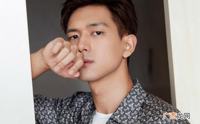 有了新欢还和前任联系的男人，还对前任念念不忘的星座男