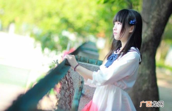 处座女过了很久还喜欢前任，始终对前任念念不忘