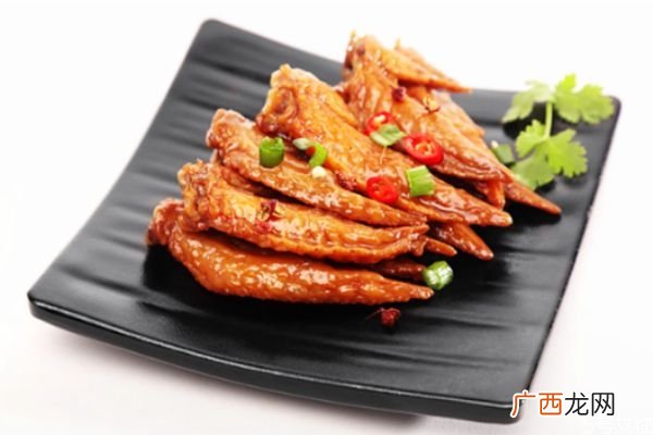 鸡翅尖激素多是真的吗鸡身上不能吃的几个部位