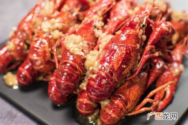 小龙虾的热量有多少吃小龙虾会长胖吗
