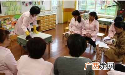 保育员是什么职业？保育员证有什么用