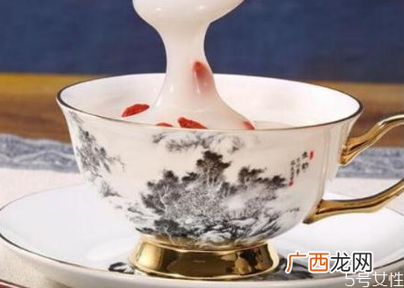 菱角粉做凉皮的方法菱角粉怎么吃好