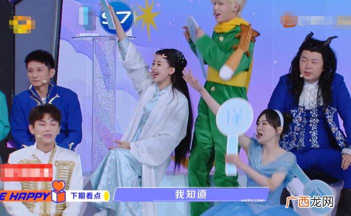 吴尊熊梓淇帅气亮相 快乐大本营吴尊