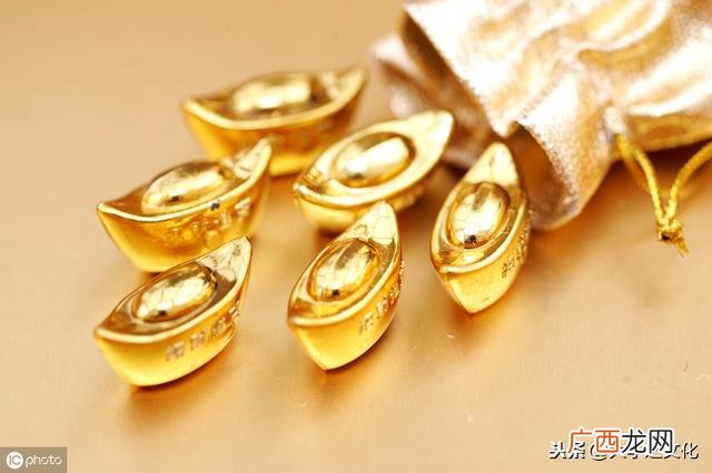 10万定期一年利息多少,贷十万元利息是8厘一个月还多少