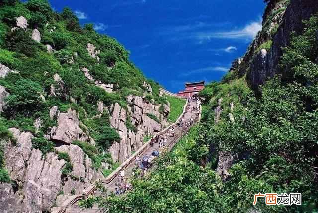 五岳指的是什么哪几座山？你去过几个