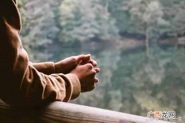 肤浅的人什么意思？