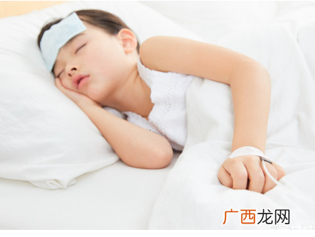 宝宝发烧吃什么粥好宝宝发烧吃什么水果退烧快