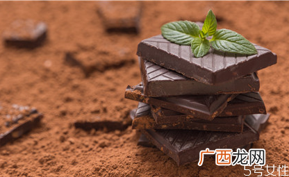 小孩早上吃巧克力好吗早上空腹吃巧克力会怎么样