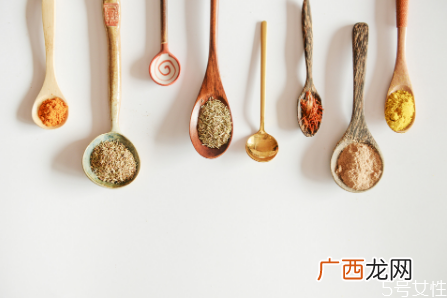 胡椒吃了会回奶还是下奶胡椒治胃病怎么吃
