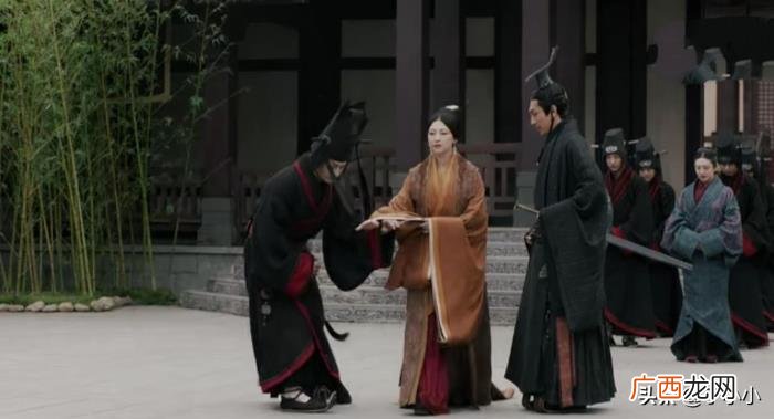本夫人是男人，嬴政说他已经是男人了