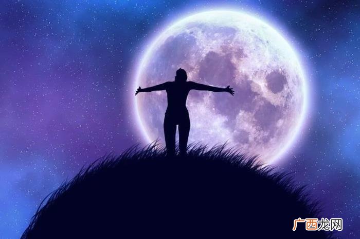 10句适合朋友圈的旅行金句 旅行的句子