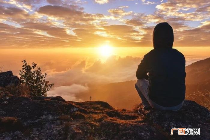 10句适合朋友圈的旅行金句 旅行的句子