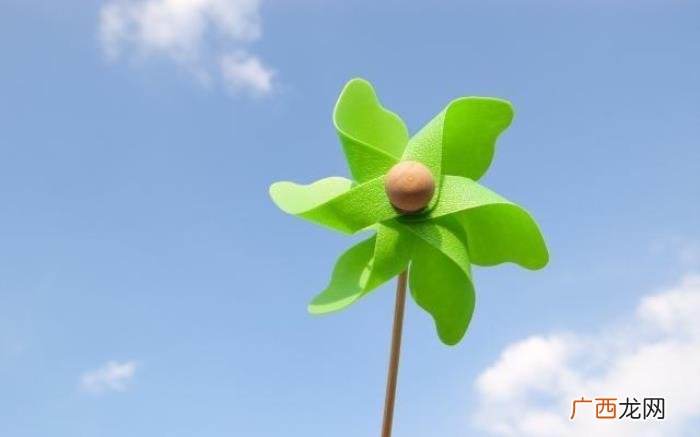 五四青年节歌颂青春的祝福短信 致青春句子简短的