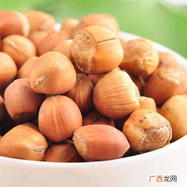 炒榛子的方法和步骤 榛子是什么树上的果实