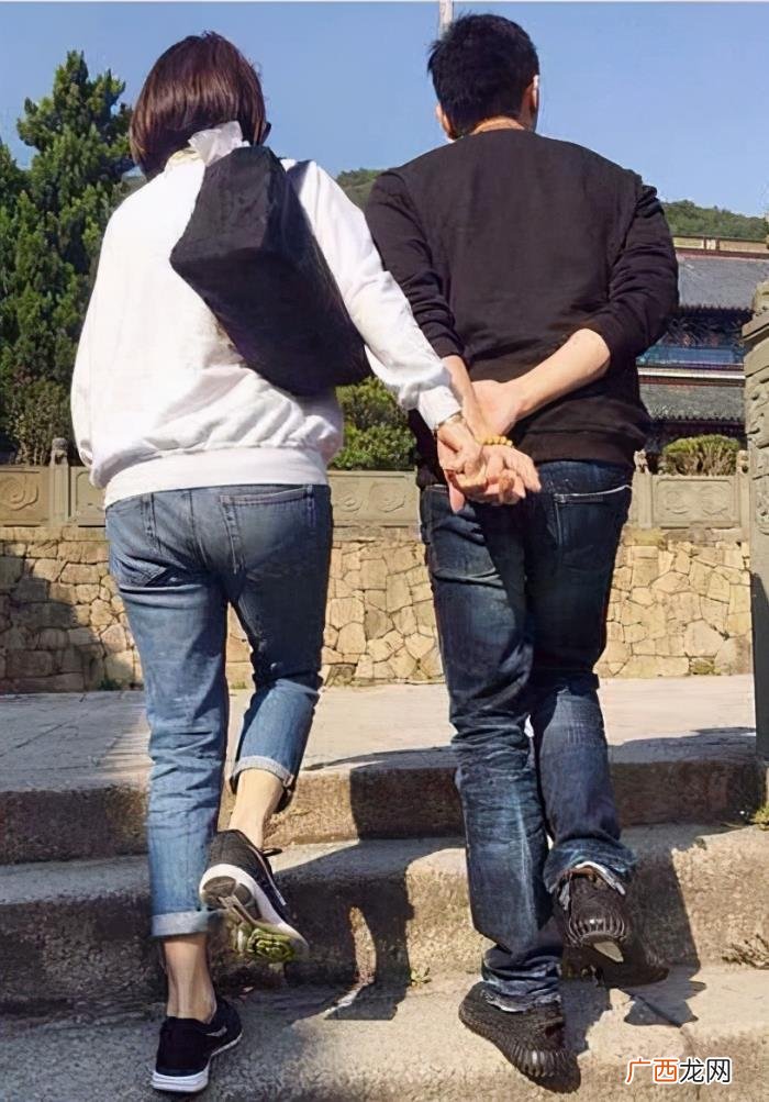 最恩爱的明星夫妻，娱乐圈公认真恩爱的11对明星夫妻