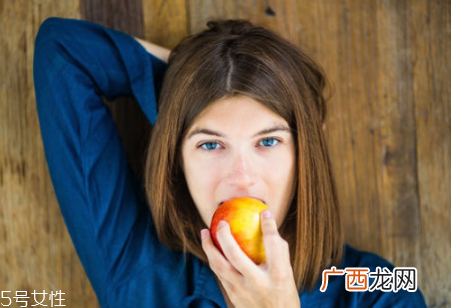 40岁女性适合什么牌子护肤品 教你延缓衰老
