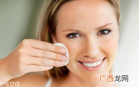 化妆棉是薄的好还是厚的好 化妆棉厚薄适用情况