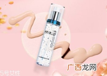洁面啫喱适合什么皮肤？