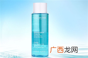 卸妆水可以不用化妆棉吗 卸妆水不能用手直接卸妆