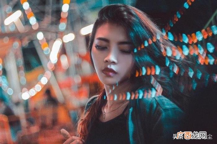 追女孩子要天天联系吗，追女生为什么不能天天联系