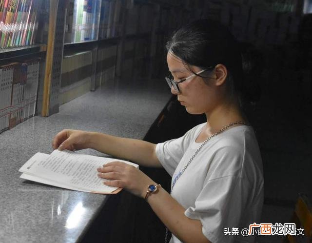 2021年青年楷模事迹,当代青年楷模事迹作文素材