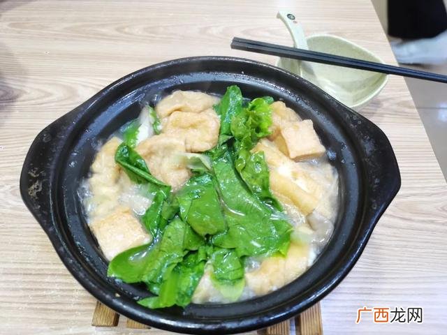 想开麻辣烫店怎么起步 开麻辣烫一天600挣钱吗
