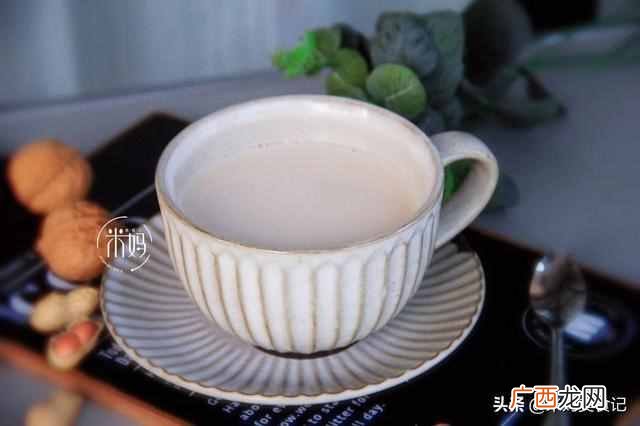小学生早餐喝什么牛奶最营养(牛奶+鸡蛋竟然会