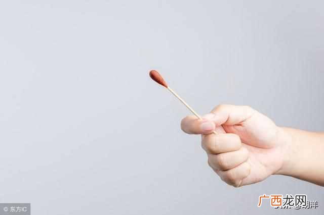 碘酒是什么颜色的液体（碘伏用于外伤消毒，它