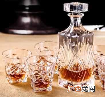琴酒为什么是烈酒(为什么名侦探柯南里的酒叫