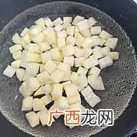 孜然火腿土豆丁