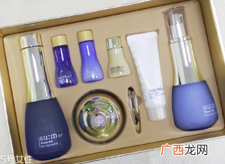 呼吸37度和ahc哪个好用 买ahc水乳还是呼吸水乳