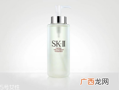 夏天油性皮肤用什么护肤品不油腻 油皮护肤品推荐