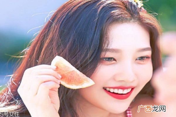 为什么女生喜欢向爱的人撒娇呢女生撒娇的常见几种表现