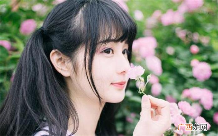 逗她开心的幽默句子 女朋友心烦哄开心的话