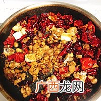 川菜明星辣子鸡丁
