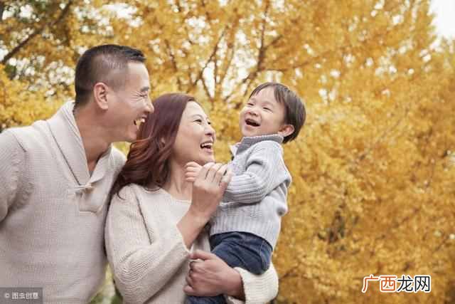 现在3岁小孩子买什么保险好（消费型和储蓄型，