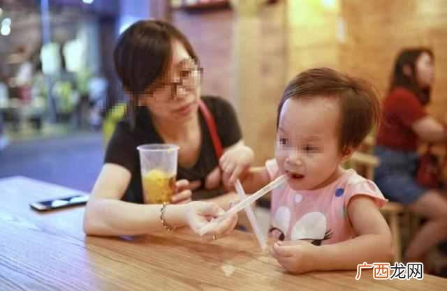 有关熊孩子的教育问题（那些没教养的熊孩子是