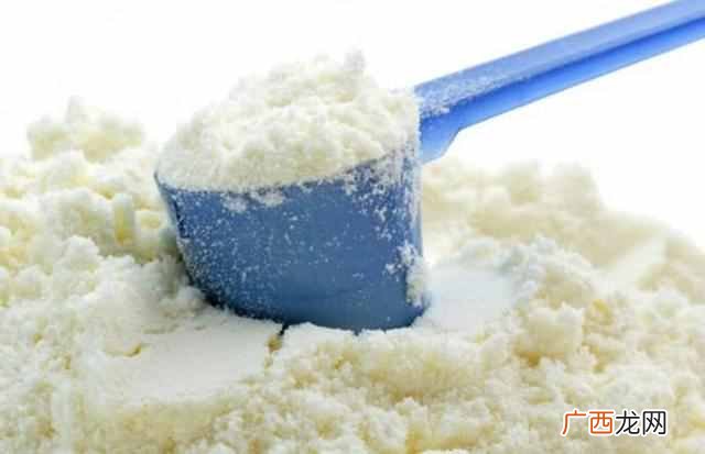 宝宝喝什么奶粉最接近母乳还不上火（营养师：