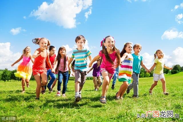 开绘本馆的大概投资多少 开绘本馆大约多少费用