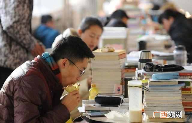 一般考研专业课什么时候开始准备（高分学长教