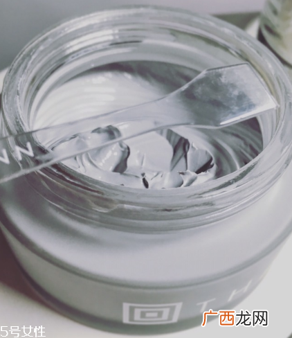 thann清洁泥面膜好用吗 跟闭口说拜拜