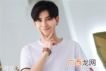 男生用什么眼霜好 男生可以用吗