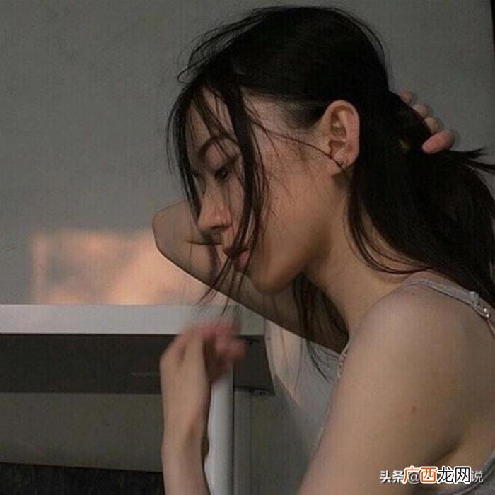 整理了一些官宣结婚的超甜小短句 低调宣布结婚短句