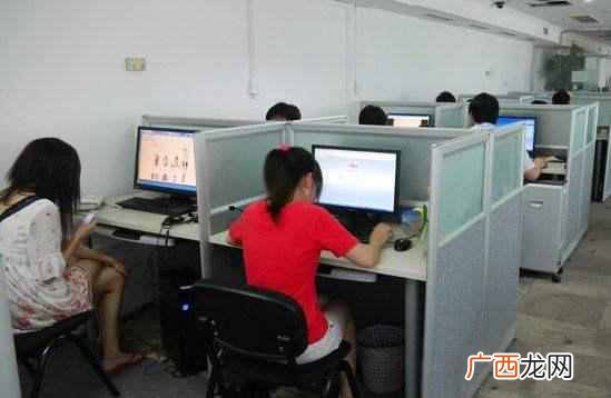 游戏客服专员做什么工作（游戏运营小白需要了
