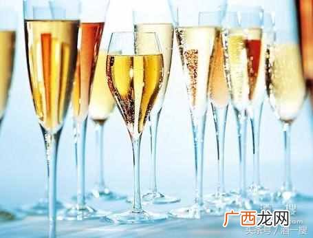 香槟和起泡酒的区别 法国香槟酒什么价钱
