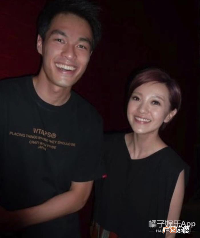 杨佑宁女朋友，38岁杨佑宁升级当爸