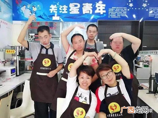 开一个小吃店,开小吃店的职业叫什么