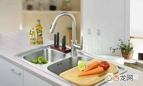 家用厨房水槽什么牌子好（一文带你读懂200块和